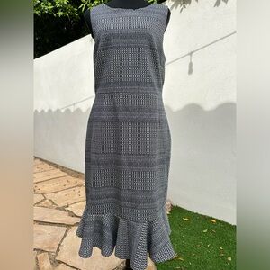 Banana Republic Blue & White Sleeveless Midi Dress